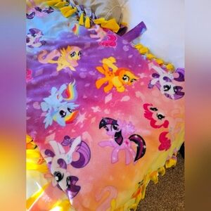 My Little Pony Fleece Handtied Throw Blanket